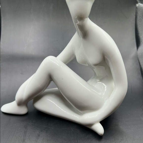 ROYAL DUX 🇨🇿Vintage Mid Century porcelaine Figuerine 🌿 - Picture 3 of 7